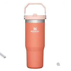 The IceFlow Flip Straw Tumbler | 30 OZ - Grapefruit